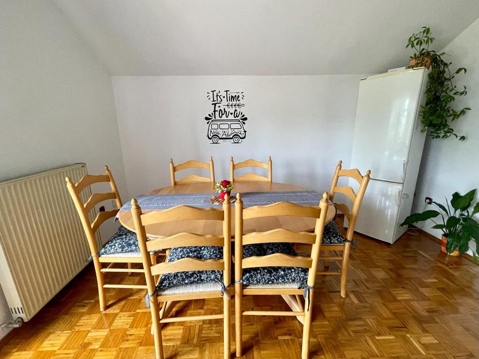 Prijeten Prostoren Apartma V Hisi *